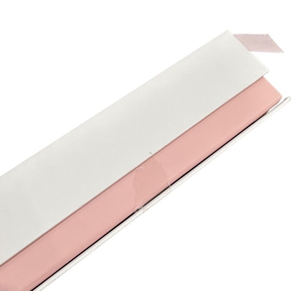 BeautyBio GloPRO Facial microneedling rejuvenation Tool - Picture 5 of 11